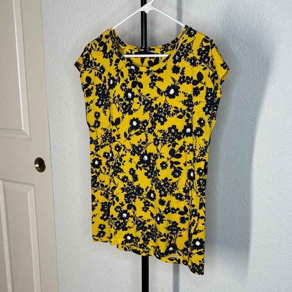 Tommy Hilfiger Yellow and Black Floral Cap Sleeve Top - Picture 3 of 7